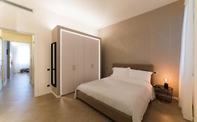 Dv Garda Suite