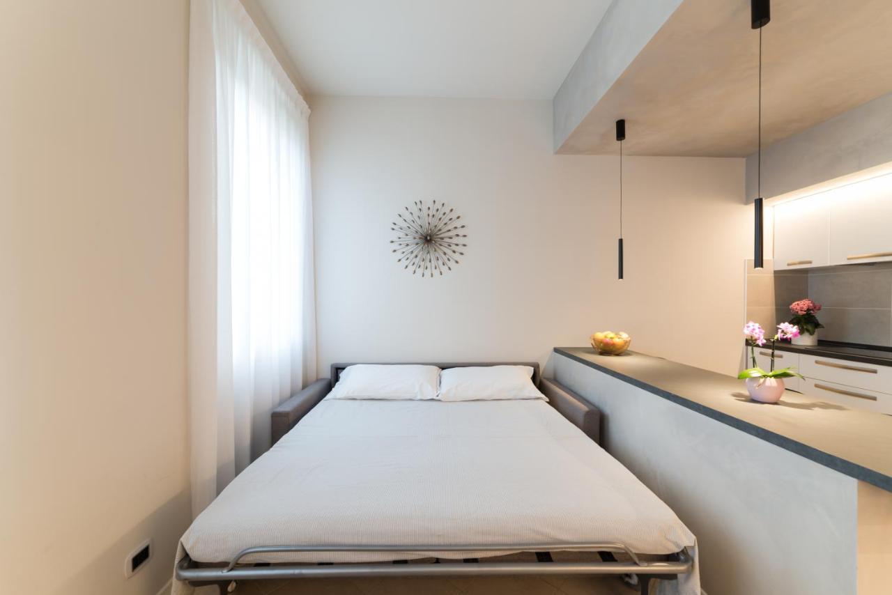 Dv Garda Suite Campione del Garda Esterno foto