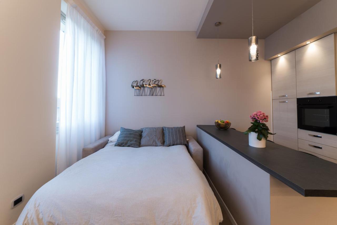 Dv Garda Suite Campione del Garda Esterno foto