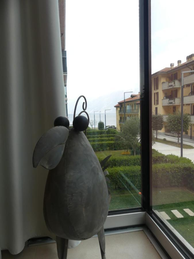 Dv Garda Suite Campione del Garda Esterno foto