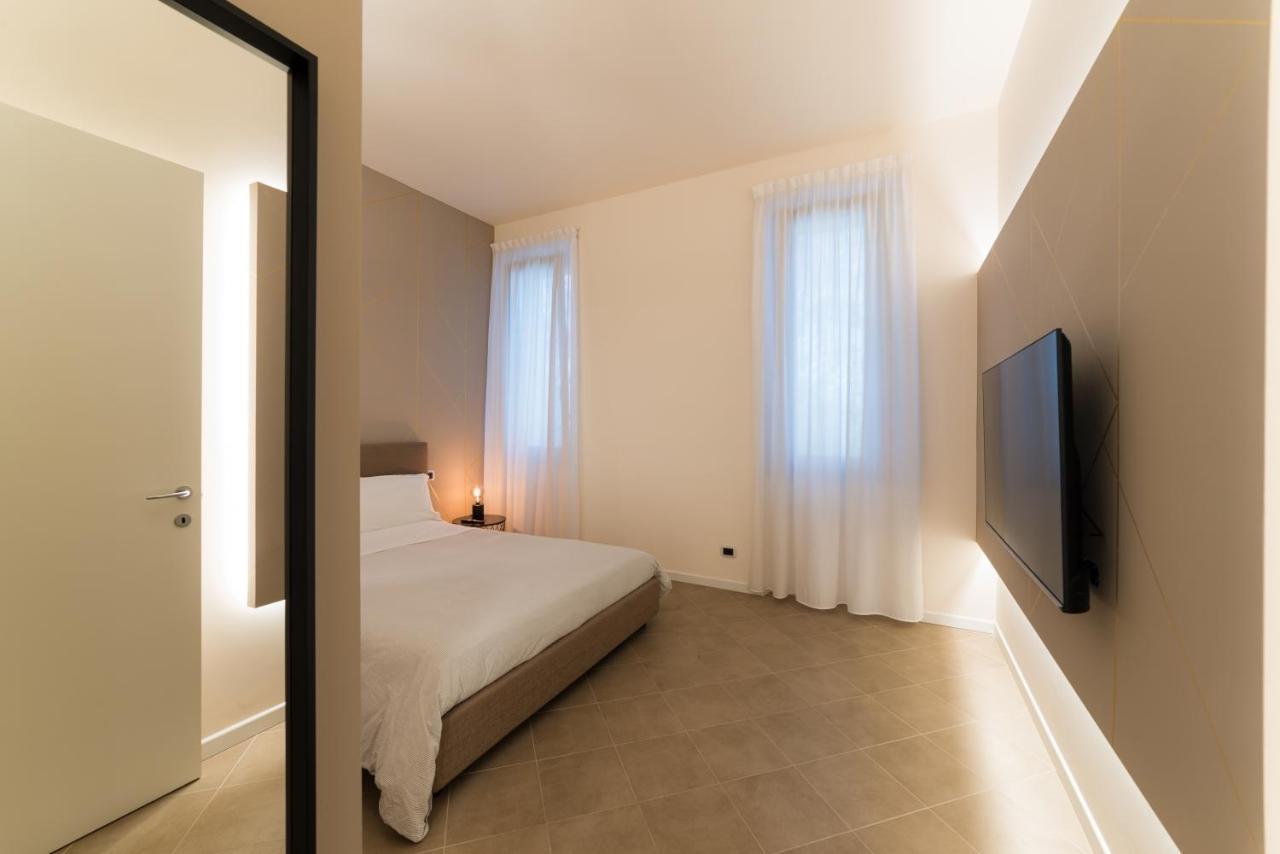 Dv Garda Suite Campione del Garda Esterno foto