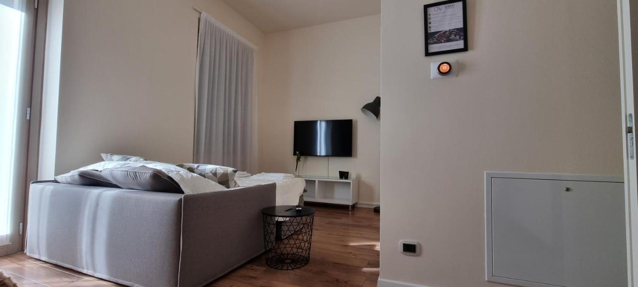Dv Garda Suite Campione del Garda Esterno foto